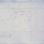 Plan batymetryczny ławicy Princess Alice narysowany niebieskim atramentem w lipcu 1896 roku, z głębokościami w metrach i przerywanym konturem, podpisany przez kapitana Carra